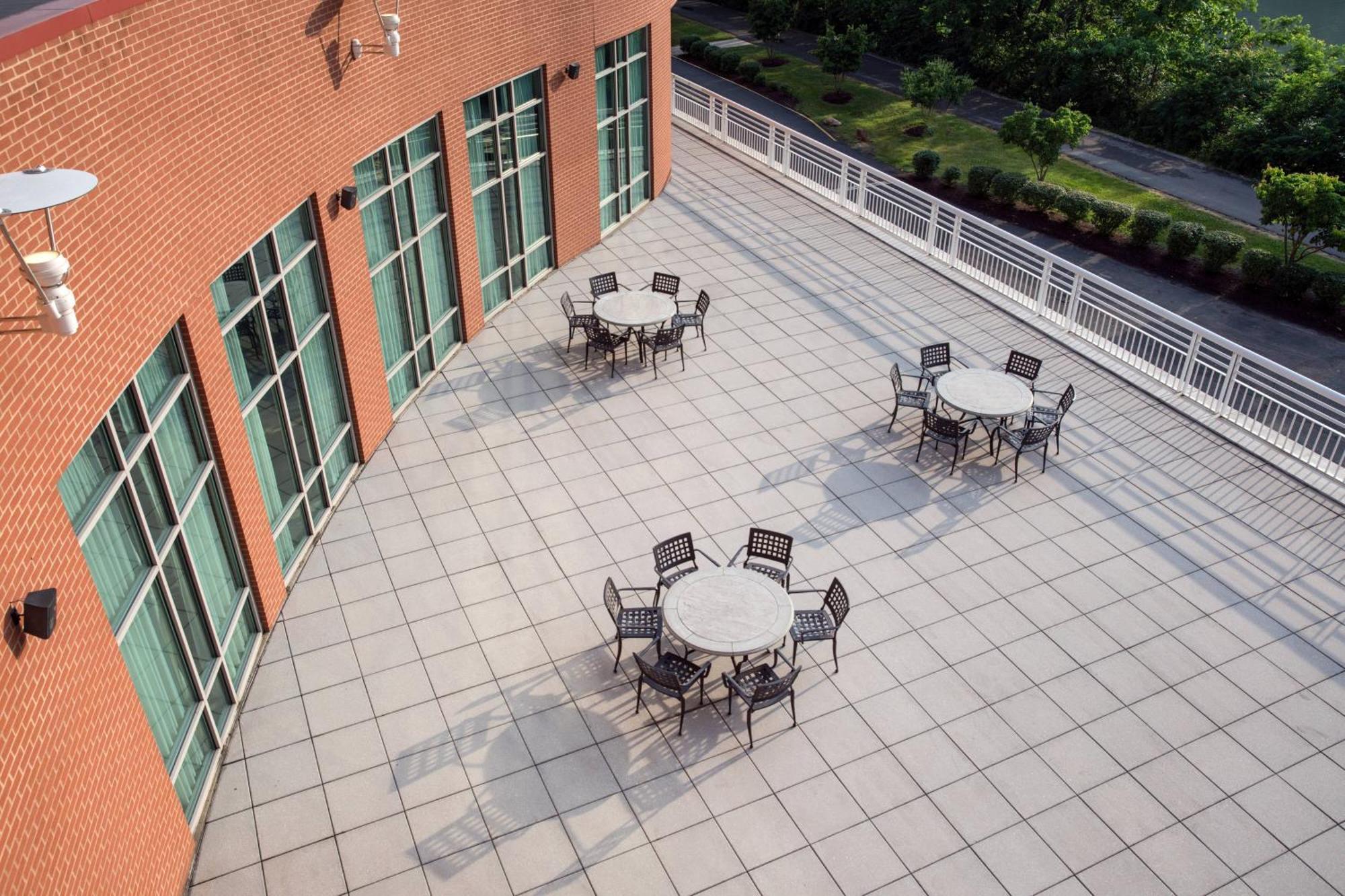 Morgantown Marriott At Waterfront Place Экстерьер фото