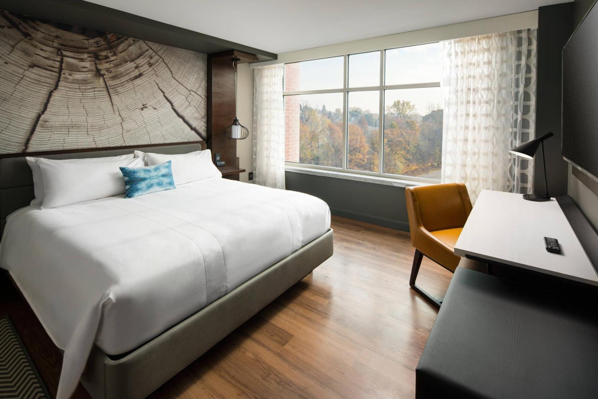 Morgantown Marriott At Waterfront Place Экстерьер фото