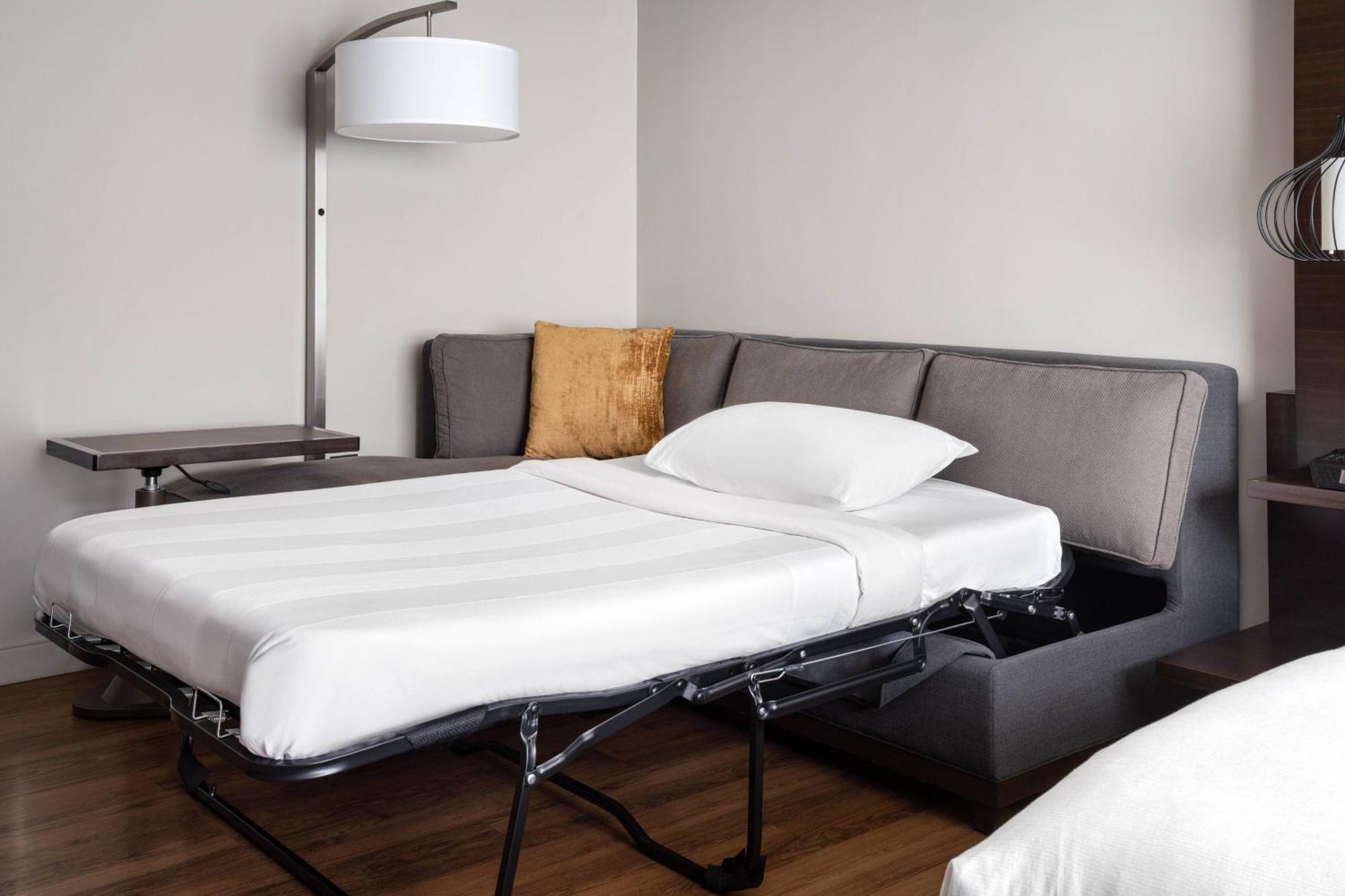 Morgantown Marriott At Waterfront Place Экстерьер фото
