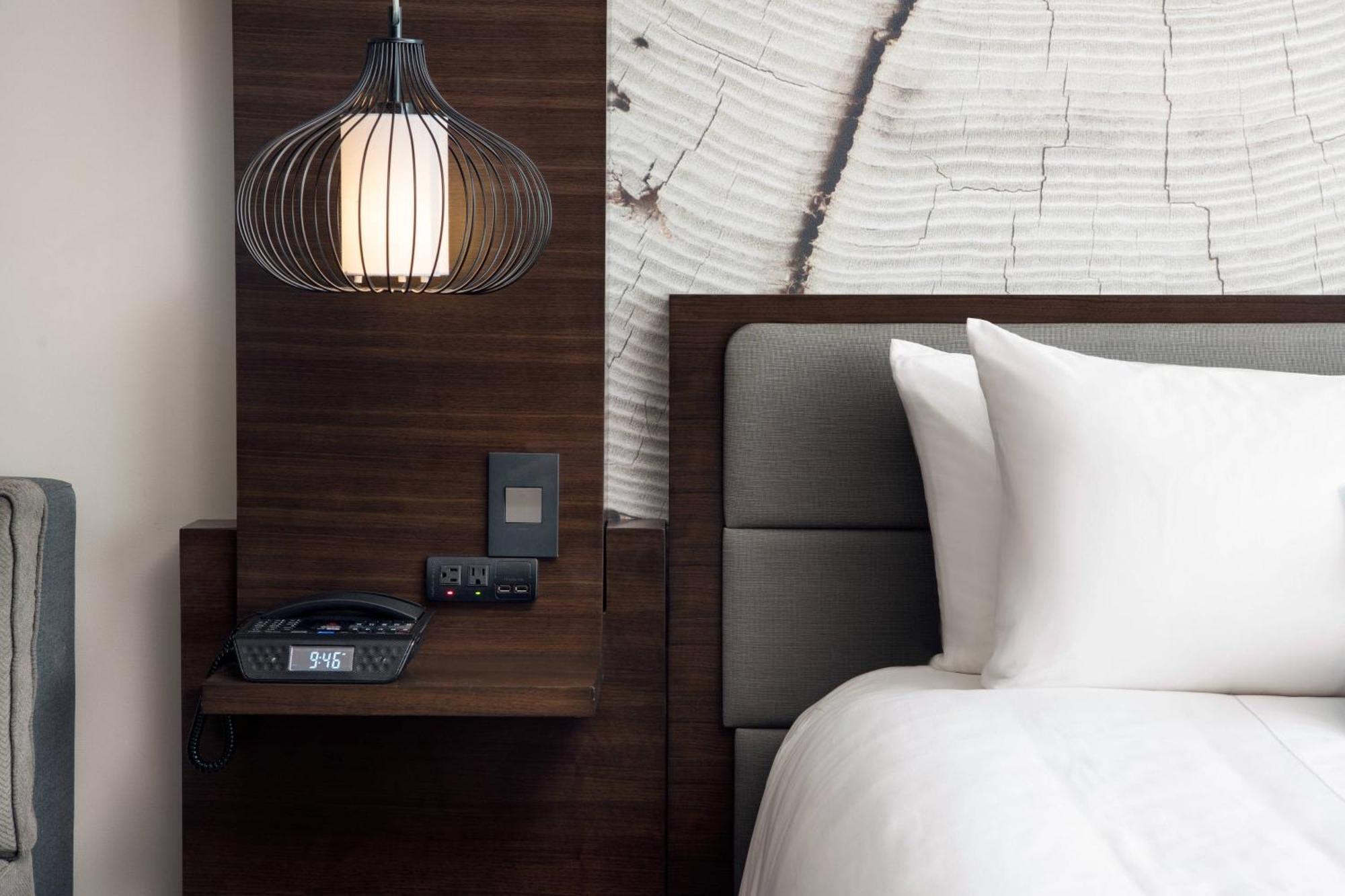 Morgantown Marriott At Waterfront Place Экстерьер фото